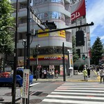 ミスタードーナツ 新宿靖国通りショップ - 