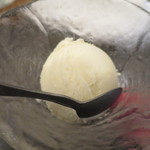 SATOブリアン - 〆のアイス