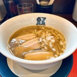 牟岐縄屋 - 煮干そば　能