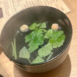 薪焼うなぎ 銀座おのでら - 五千円を超える価格帯の鰻重が肝吸いじゃないなんて、ガックし