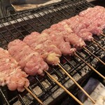 串処一龍 - 備長炭で焼く串焼きメニューも豊富