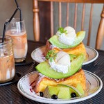 サムズアップマーケット - 