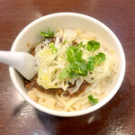 刀削麺・火鍋・西安料理 XI’AN - 今週の半チャーハン & ハーフ刀削麺セット + 刀削麺 通常サイズ変更（炸醤麺 パクチー有り）