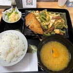 kakazu cottage食堂 - ゴーヤチャンプル定食¥350