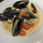 炭焼きワイン食堂 オルサリーノ - 白身魚のリグーリア風