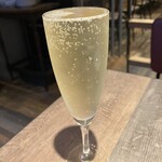 炭焼きワイン食堂 オルサリーノ - スパークリング