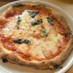 ランチ　￥１０００　ピッツァ