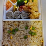崎陽軒 松屋浅草店 - 「炒飯弁当」中身