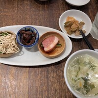 青菜 丸の内ブリックスクエア店 - 