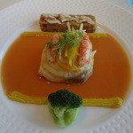 レインボー - フィッシュランチの「本日のお魚料理」めだいのポーピエット（paupiette）