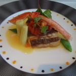 レインボー - プリフィックスランチAのメインディッシュ：本日のお魚料理　まだい