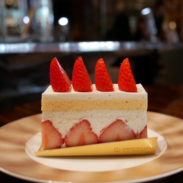 The Palace Lounge photo 2