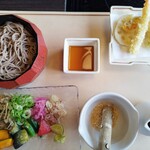 和食しゃぶしゃぶ かごの屋 - お蕎麦と天ぷらのセット