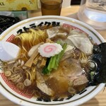 ストライク軒 - 