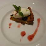 リストランテ サクラ - 温かいベイクドベリータルト