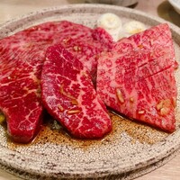 炭火焼肉 肉の匠 ひうち - 
