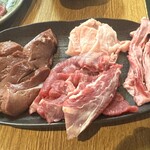 札幌成吉思汗 しろくま  - 希少部位盛り合せ ¥1,800×2人前