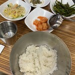 개미집 - ご飯とおかず達