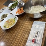 개미집 - ご飯とおかず達