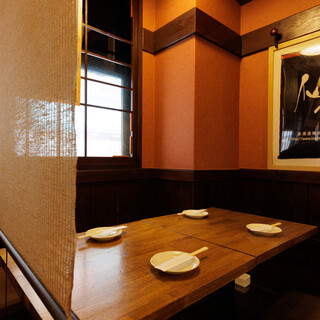 カジュアルなアットホーム空間で美味しい料理をじっくり堪能♪