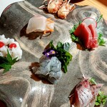 日本酒と炉端焼き 藤の猿 - 