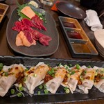 はあと - 自家製ラー油の馬肉水餃子：900円