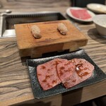 焼肉 ジャンボ - 