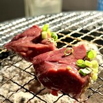 炭火焼肉 ホルモン にく式 - 