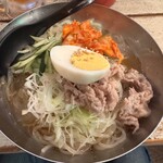 アメ横ガード下飲食街 - 