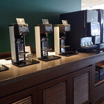 ダイヤモンド・プレミアラウンジ - 内観