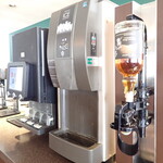 ダイヤモンド・プレミアラウンジ - 内観