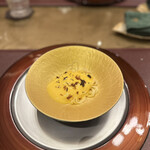 トゥ・ラ・ジョア イズム - 