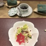 トゥ・ラ・ジョア イズム - 