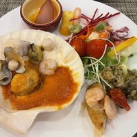 ザ・ループ(ホテルアゴーラリージェンシー大阪堺) - バイキングは、食べやすいメニューが沢山です