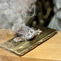 恵比寿 鮨 藤 - 備長炭の炭炙り