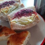 きみかげ - 山食で作ったわんぱくサンド＆マカダミアフォカッチャ