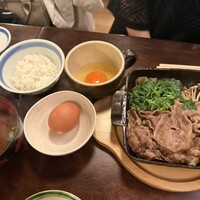 ざくろ 銀座店 - ランチ　すき焼き