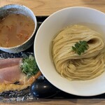麺屋 たけ井 貝塚店 - 海老塩 冷やしつけ麺 [大盛]