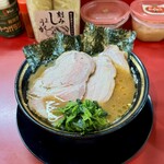 とらきち家 光 - 焼ロースチャーシュー麺　1,300円
