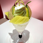 タカノフルーツパーラー アトレ吉祥寺店 - マスクメロンパフェ