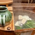 豆水楼 祇園店 - 湯豆腐、生麩、ほうれん草、湯豆腐のたれ