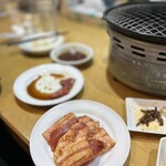 焼肉酒場 餤 - 