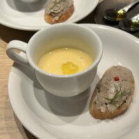 金山成吉思汗 - 