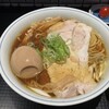 豚一頭清湯麺