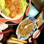 餃子荘 紅蜥蜴 - 