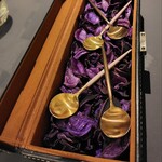 プレゼンテ スギ - 