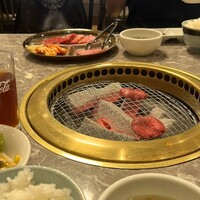 川崎名物 炭火焼肉 食道園 - 