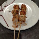 天下の焼鳥 信秀本店 - 鳥ミンチボール（タレ）