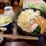 真打 - 冷やしたぬきそば大盛全貌