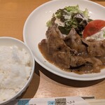 社 - 豚ロース生姜焼き定食　800円